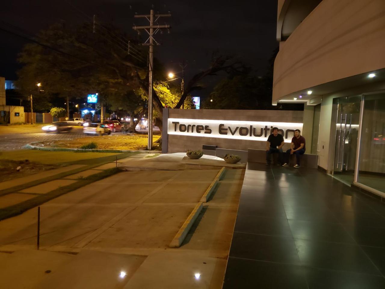 Torres Evolution Apartment Santa Cruz de La Sierra Luaran gambar